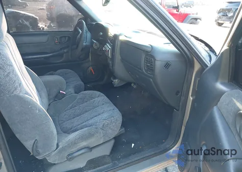 2001 GMC Sonoma Sls из США, поврежденный, VIN 1GTCS195118184198